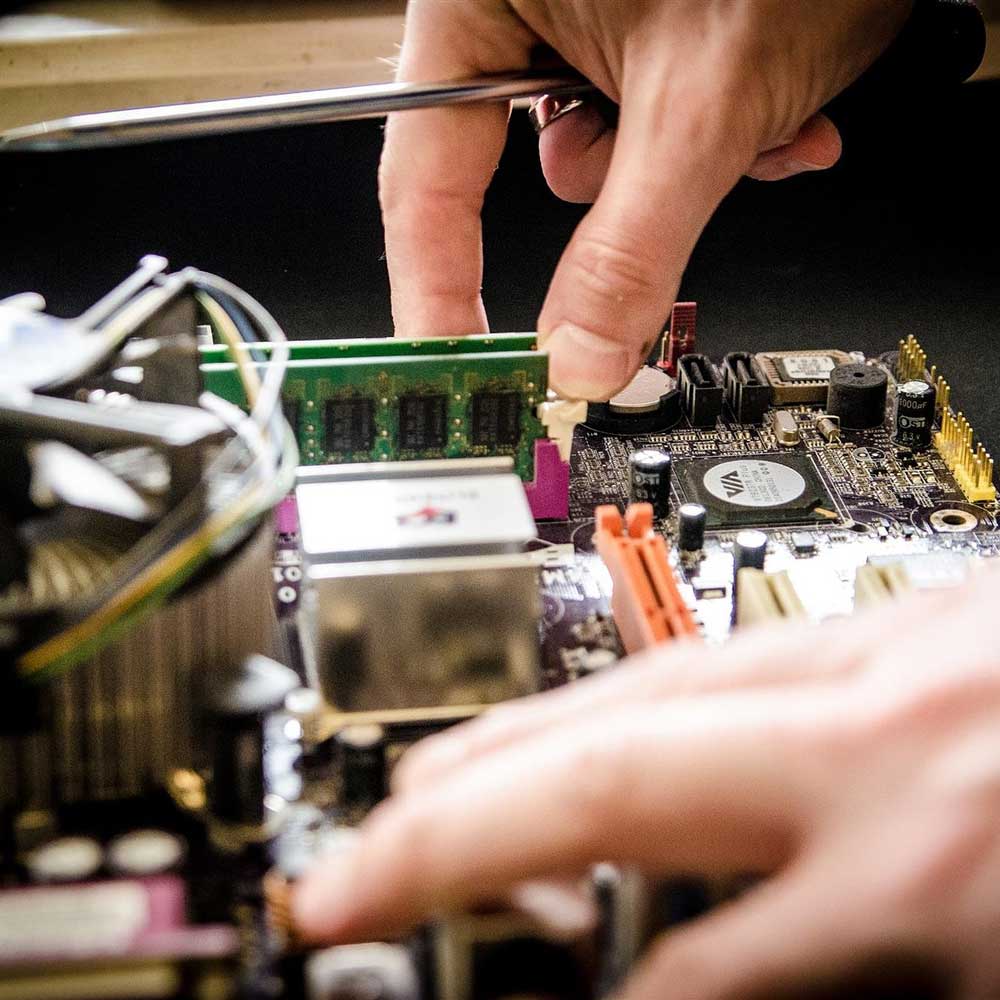 Computer repairs Chilworth Surrey